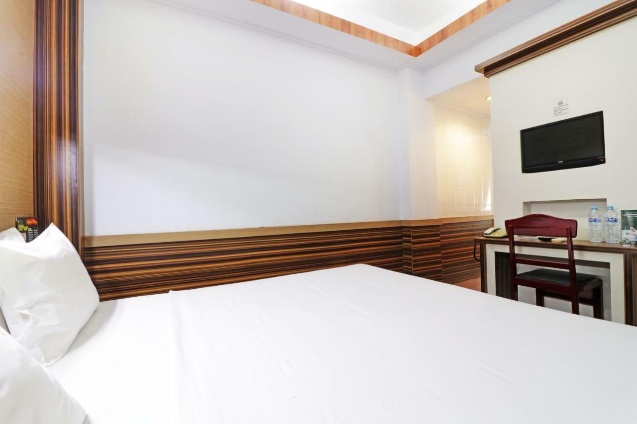 Mutiara Sari Hotel Makasar Zewnętrze zdjęcie